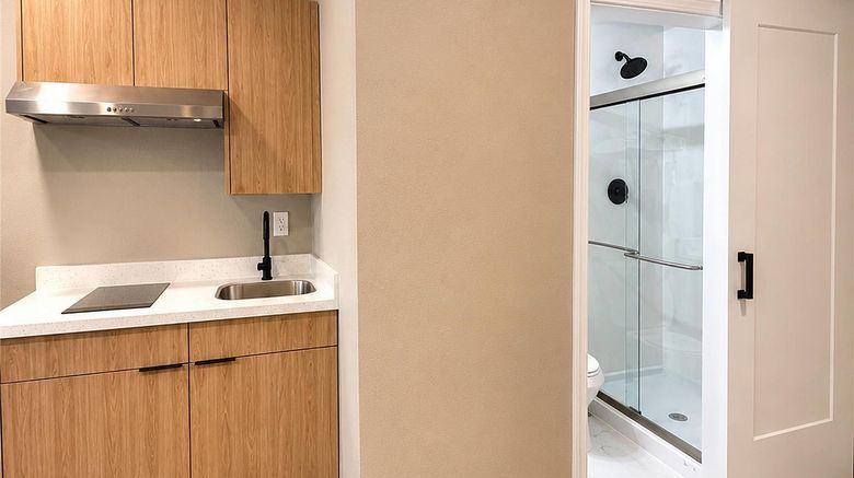 <b>Super 8 Brenham Room</b>. Images powered by <a href="https://iceportal.shijigroup.com/" title="IcePortal" target="_blank">IcePortal</a>.