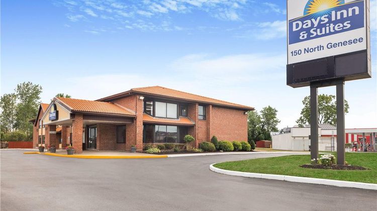 Days Inn Utica Exterior