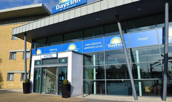 Days Inn Wetherby Exterior