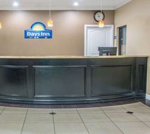 Days Inn Humble/Houston Intercon Arpt Lobby