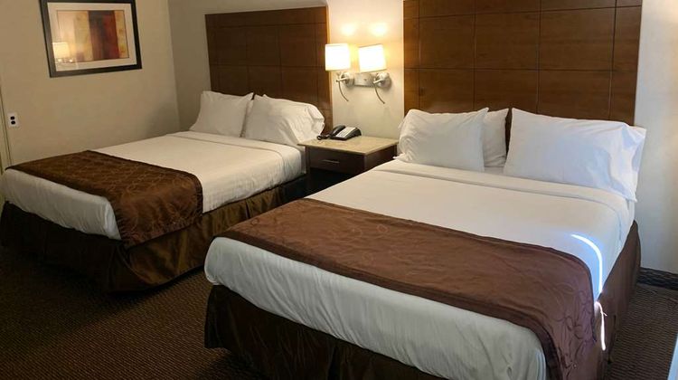 Ramada Rockville Centre Room