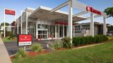 Ramada Rockville Centre Exterior