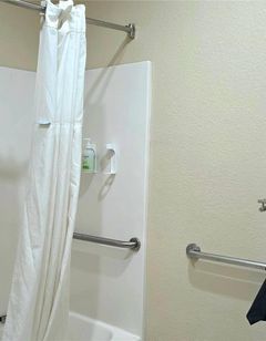 Ramada Hewitt