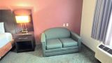 <b>Ramada Hewitt Suite</b>. Images powered by <a href="https://iceportal.shijigroup.com/" title="IcePortal" target="_blank">IcePortal</a>.