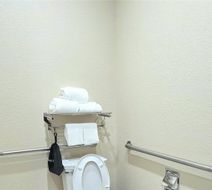 Ramada Hewitt Room