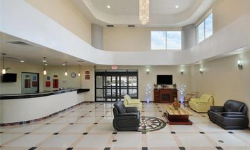 Ramada Hewitt