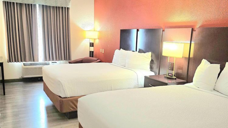 Ramada Hewitt Room