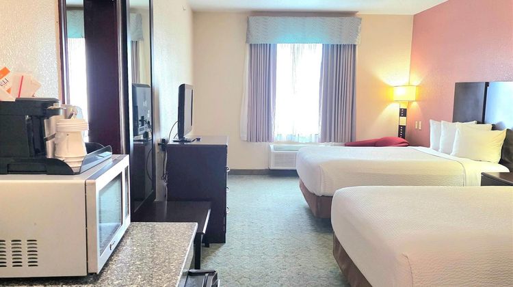 Ramada Hewitt Suite