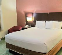 Ramada Hewitt Room