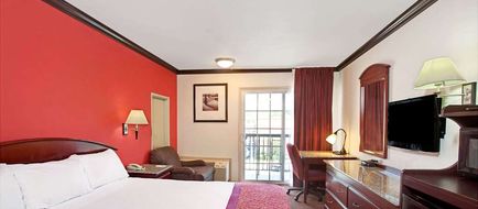 Ramada Pasadena Room