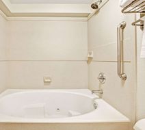 Days Inn Oklahoma City/Moore Room