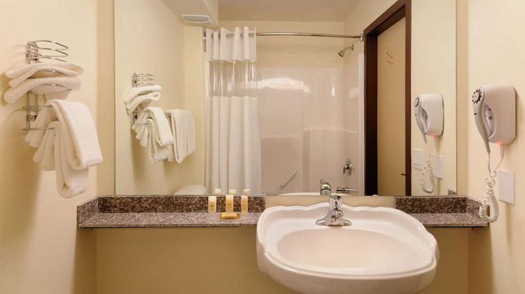Days Inn Grande Prairie Room