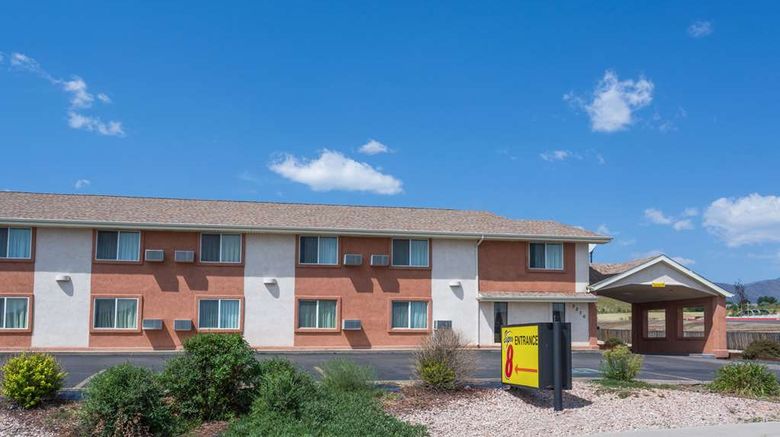 Super 8 Colorado Springs/Chestnut Street Exterior. Images powered by <a href="https://iceportal.shijigroup.com" target="_blank" rel="noopener">Ice Portal</a>.