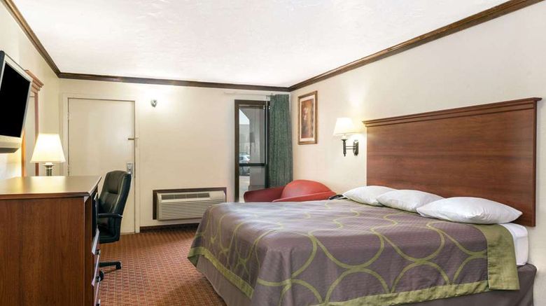 <b>Super 8 Enid Room</b>. Images powered by <a href="https://iceportal.shijigroup.com/" title="IcePortal" target="_blank">IcePortal</a>.