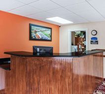 Howard Johnson Inn Hershey Lobby