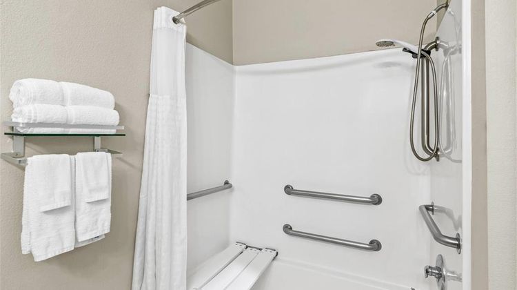 Days Inn Rockdale Texas Room