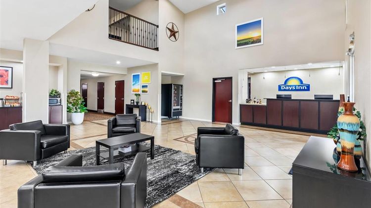 Days Inn Rockdale Texas Lobby
