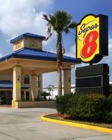 Super 8 Sealy