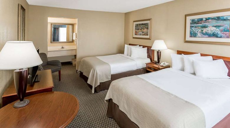 <b>Days Inn Jennings Room</b>. Images powered by <a href="https://iceportal.shijigroup.com/" title="IcePortal" target="_blank">IcePortal</a>.