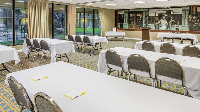<b>Days Inn Jennings Meeting</b>. Images powered by <a href="https://iceportal.shijigroup.com/" title="IcePortal" target="_blank">IcePortal</a>.