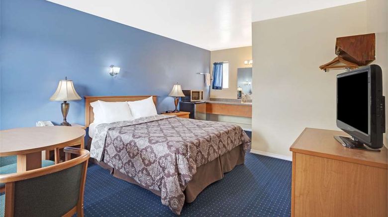 <b>Days Inn Seattle North of Downtown Room</b>. Images powered by <a href="https://iceportal.shijigroup.com/" title="IcePortal" target="_blank">IcePortal</a>.