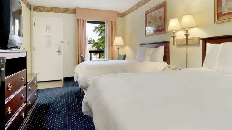 <b>Baymont Inn & Suites Tallahassee Room</b>. Images powered by <a href="https://iceportal.shijigroup.com/" title="IcePortal" target="_blank">IcePortal</a>.