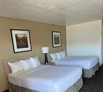 Americas Best Value Inn Wendover Room