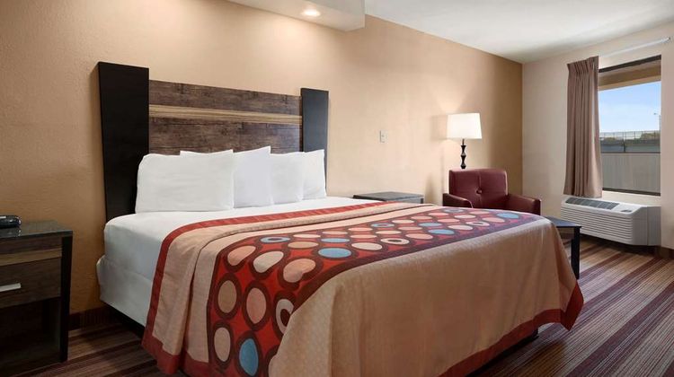 Super 8 Rahway/Newark Room