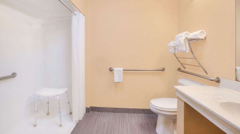 <b>Super 8 Farmers Branch/North Dallas Room</b>. Images powered by <a href="https://iceportal.shijigroup.com/" title="IcePortal" target="_blank">IcePortal</a>.