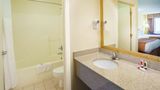 Travelodge by Wyndham Montgomery East Room