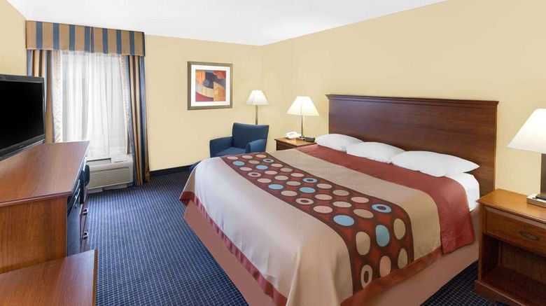 <b>Super 8 Hattiesburg South Room</b>. Images powered by <a href="https://iceportal.shijigroup.com/" title="IcePortal" target="_blank">IcePortal</a>.