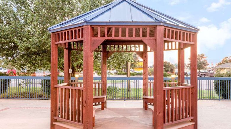<b>Super 8 Hattiesburg South Other</b>. Images powered by <a href="https://iceportal.shijigroup.com/" title="IcePortal" target="_blank">IcePortal</a>.