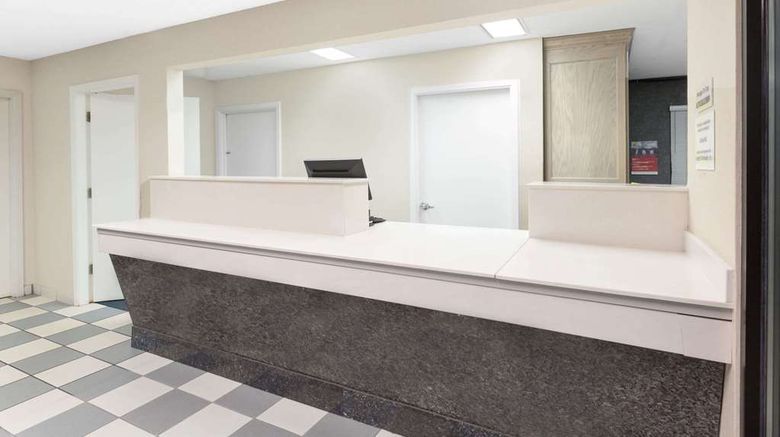 <b>Super 8 Hattiesburg South Lobby</b>. Images powered by <a href="https://iceportal.shijigroup.com/" title="IcePortal" target="_blank">IcePortal</a>.