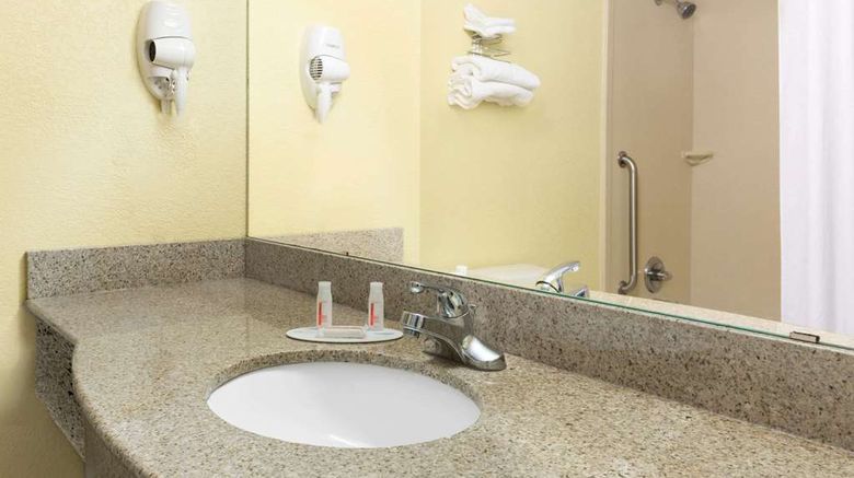 <b>Super 8 Hattiesburg South Room</b>. Images powered by <a href="https://iceportal.shijigroup.com/" title="IcePortal" target="_blank">IcePortal</a>.