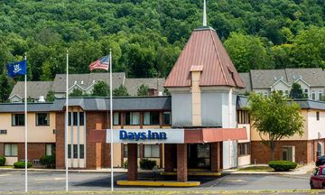 Days Inn Berlin Meriden