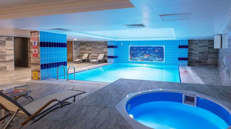 Ramada Kahramanmaras Pool