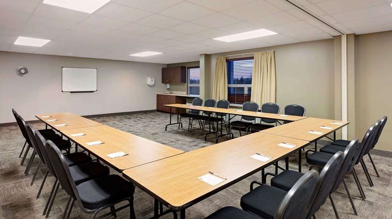 <b>Super 8 Kapuskasing Meeting</b>. Images powered by <a href="https://iceportal.shijigroup.com/" title="IcePortal" target="_blank">IcePortal</a>.