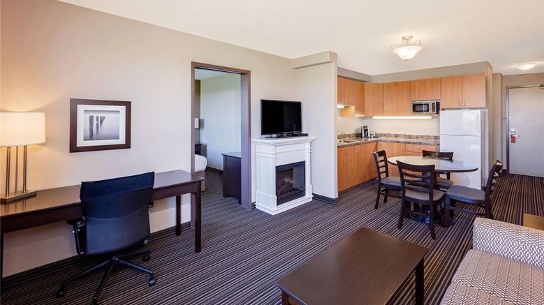 <b>Super 8 Kapuskasing Room</b>. Images powered by <a href="https://iceportal.shijigroup.com/" title="IcePortal" target="_blank">IcePortal</a>.