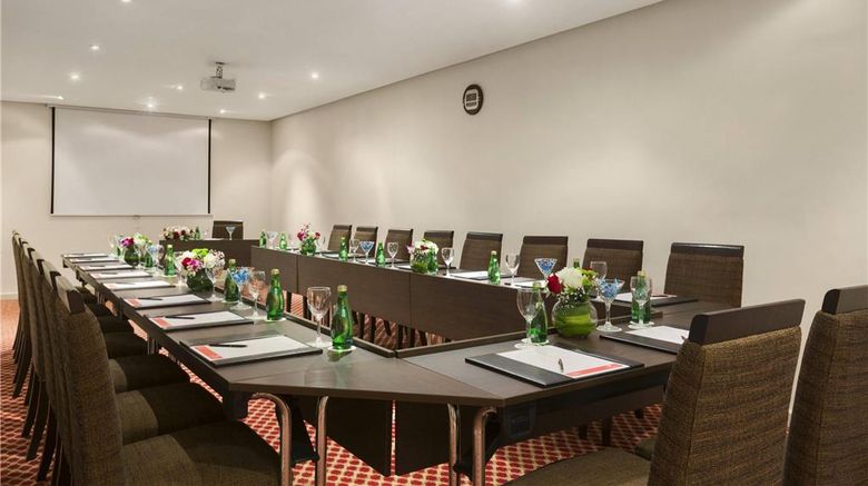 <b>Ramada Hotel & Suites Ajman Meeting</b>. Images powered by <a href="https://iceportal.shijigroup.com/" title="IcePortal" target="_blank">IcePortal</a>.