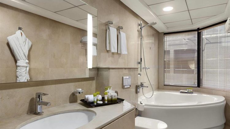 Ramada Hotel & Suites Ajman Room
