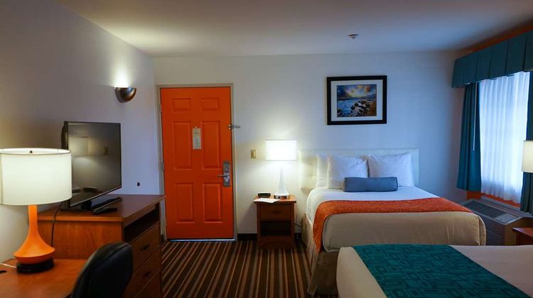 Howard Johnson Inn Salinas Room