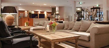 TRYP by Wyndham Wuppertal Lobby