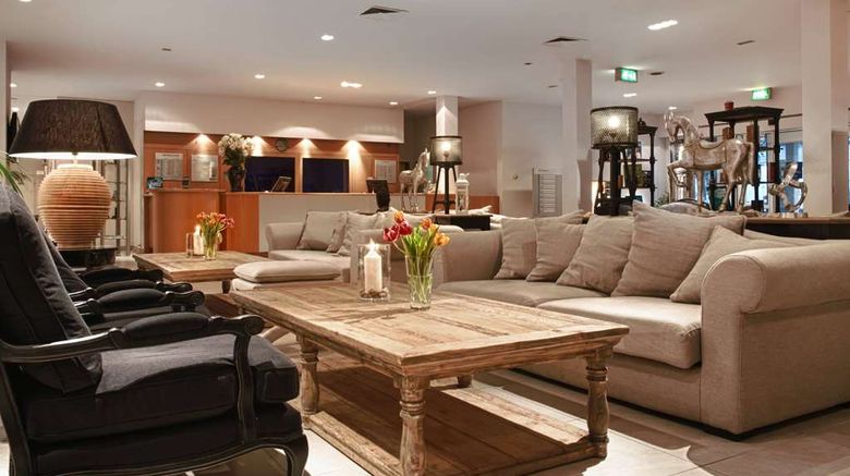 <b>TRYP by Wyndham Wuppertal Lobby</b>. Images powered by <a href="https://iceportal.shijigroup.com/" title="IcePortal" target="_blank">IcePortal</a>.