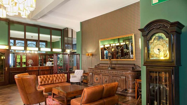 <b>TRYP by Wyndham Kassel City Centre Hotel Lobby</b>. Images powered by <a href="https://iceportal.shijigroup.com/" title="IcePortal" target="_blank">IcePortal</a>.
