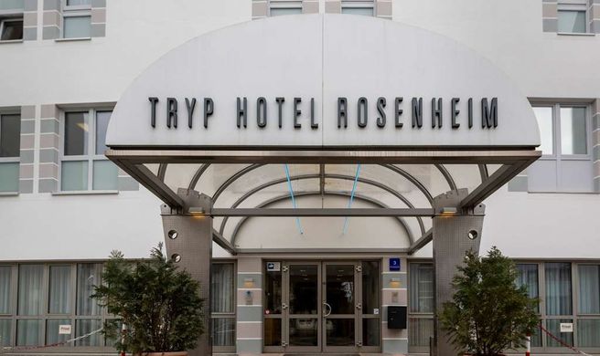 Ibis Styles Rosenheim Exterior