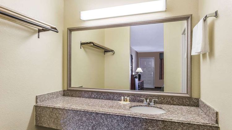 Days Inn Orange Room