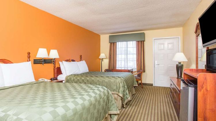 Days Inn Orange Room