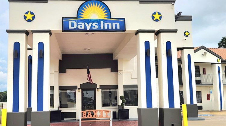 Days Inn Orange Exterior