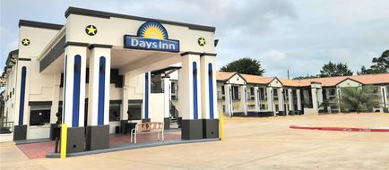 Days Inn Orange Exterior