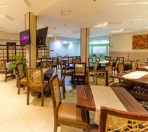 Microtel Inn & Suites by Wyndham Davao Lobby